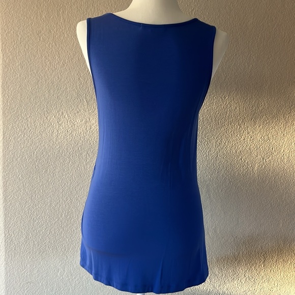 Tart women’s faux wrap blue top.  Sleeveless. Size medium.  Stretchy and sexy - Picture 3 of 6